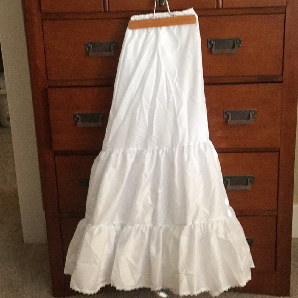 Bridal petticoat, one size fits all